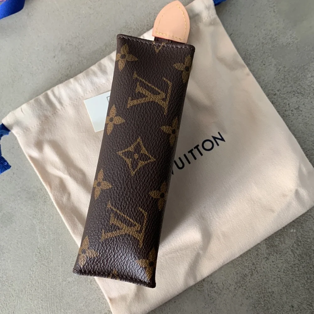 ❤️ SOLD DIRECT ❤️ Louis Vuitton Toiletry Pouch - Picture 9 of 10